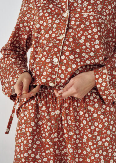 Alternative view of Pijama Longo Flora Canela