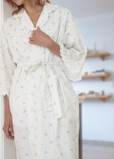 Alternative view of Kimono Secret Garden